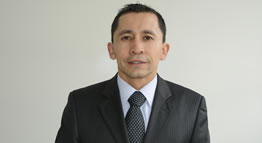Nombramiento del Dr. Carlos Alberto Ramos Vargas como Director de Carrera